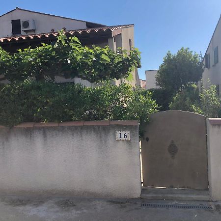 Residence Des Launes Saintes-Maries-de-la-Mer Exteriör bild