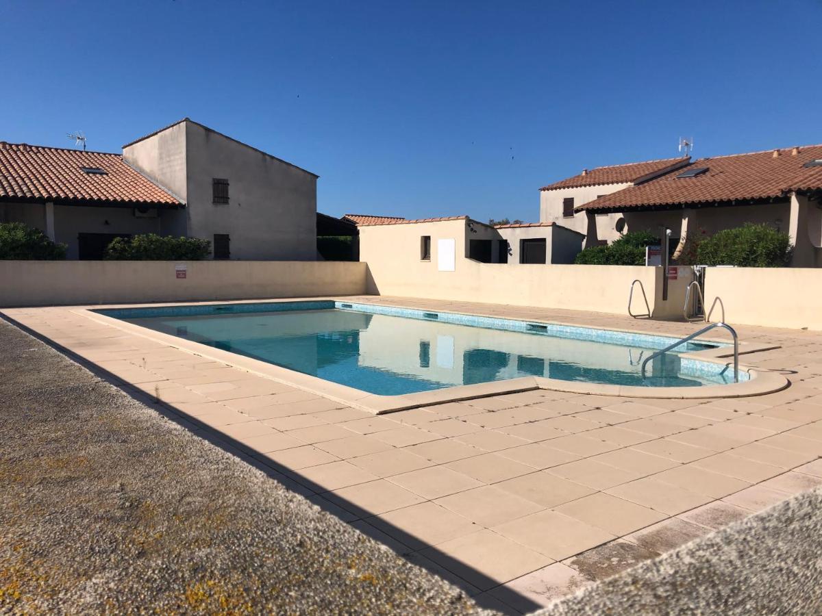 Residence Des Launes Saintes-Maries-de-la-Mer Exteriör bild